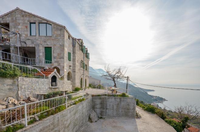 Apartments With A Parking Space Brela, Makarska - 11552 Zewnętrze zdjęcie