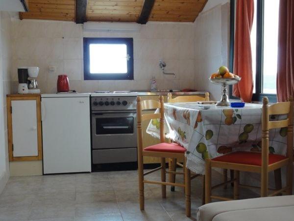 Apartments With A Parking Space Brela, Makarska - 11552 Zewnętrze zdjęcie
